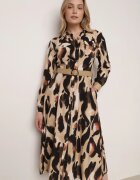 rosa Rochie Cămașă Bej Evazată cu Imprimeu Abstract și Centură Împletită Miririda