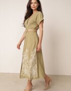 rosa Rochie de vară cu nasturi bogată în viscoză cu broderie și curea împletită Perinca Bej închis