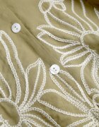 rosa Rochie de vară cu nasturi bogată în viscoză cu broderie și curea împletită Perinca Bej închis