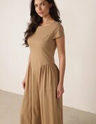 rosa Rochie din viscoză ajustată cu cusături Perusa Bej
