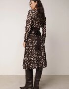 rosa Rochie din viscoză cu fundă și efect plisat cu imprimeu panteră Anileva Maro