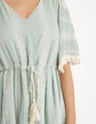 rosa Rochie mentă de bumbac boho cu croială evazată cu șnur și broderie Korithira