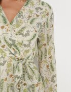 rosa Rochie Mini Verde deschisă cu elastic în talie și curea din material Matelyn