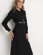 rosa Rochie Neagră cu croială tip cămașă cu o curea suplimentară și șlițuri la bază Arinnis