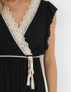 rosa Rochie Neagră Lasthusa