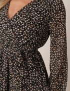 rosa Rochie Neagră Midi cu elastic în talie și Decolteu petrecut Zephone