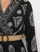 rosa Rochie Neagră Petrecută Cloș cu Viscoză cu model Etnic cu Cordon Mirizia