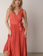 rosa Rochie Roșie Plisată Maxi cu elastic în talie și curea din material Biak
