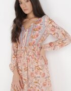 rosa Rochie Roz deschis Pyrhiala
