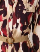 rosa Rochie Tip cămașă Evazată Roșu-Bej cu Imprimeu Abstract și Curea Împletită Miririda