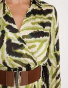 rosa Rochie Verde Cloș Petrecută cu Model Abstract cu Centură și Elastic în Talie Zinnaea
