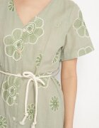 rosa Rochie Verde deschisă în stil Boho cu flori brodate cu șnur Evionis