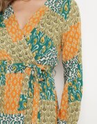 rosa Rochie Verde-Galbenă din Viscoză cu Decolteu Petrecut cu Elastic în Talie și Cordon din Material Fulina