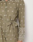 rosa Rochie Verde Stil Cămașă Cu Cordon Decorată Cu Broderie Valentirae