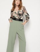 rosa Salopetă Verde cu Bluză Petrecută și Pantaloni Largi și Curea Elavina