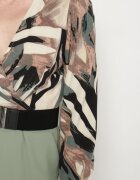 rosa Salopetă Verde cu Bluză Petrecută și Pantaloni Largi și Curea Elavina
