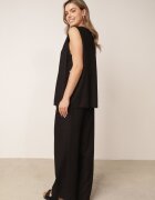 rosita Set minimalist din vâscoză și in bluză fără mâneci și pantaloni Lareia Negru