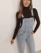  Salopetă jeans albastră cu bretele reglabile cu închidere cu nasturi Aritias