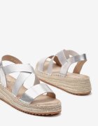  Sandale Argintii Slip-on cu Talpă Groasă cu Împletitură și Luciu Metalic Moonqira