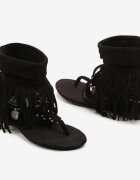  Sandale Negre Papuci în Stil Boho cu Franjuri și Catarame Effivetia