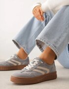 santorio Sneakersy Gri închis din piele întoarsă în stilul adidașilor iconici cu branț din piele Berosele