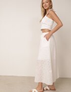  Set Alb în Stil Boho Top din Dantelă și Fustă Cloș cu Elastic în Talie Sovemia