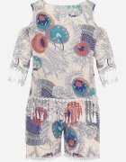  Set Bej deschis Decorat cu franjuri cu model abstract Bluză cu decupaje la umeri și Pantaloni scurți Setella