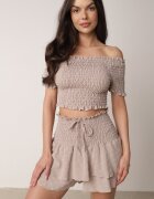  Set Bej Top stil spaniol și Fustă-Pantaloni scurți cu Elastic Quillatta