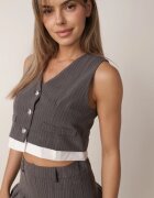  Set Gri cu Dungi Subțiri Fustă Plisată Vestă și Sacou Dassemi