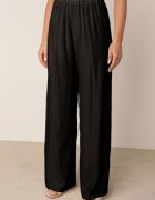 Set Negru din Viscoză Pantaloni Largi cu Elastic în Talie Top cu Croi Liliac Odrina
