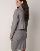  Set Reiat Gri cu Lână Maletă și Rochie Mulată fără Mâneci Riasma