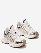  Sneakers Aurii cu Inserții Decorative și Talpă Embosată Adlenavia