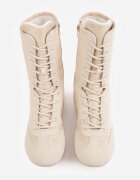  Sneakers izolați cu carâmb înalt în stil box șarevi Bej