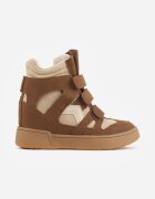  Sneakers izolați pe platformă din imitație de piele întoarsă închiși cu scai Toiavon Maro