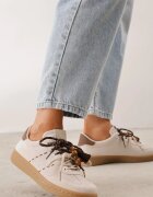  Sneakers retro în stilul tenisilor cu șireturi duble și franjuri Salmisa Bej