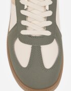  Sneakers Verzi cu Talpă Groasă și Inserții Decorative Galivia