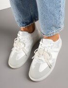  Sneakersi Argintii-Gri în Stilul Tenisilor Clasici cu Ornament Perlat Nalarie