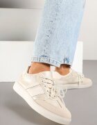  Sneakerși Bej în Stil de Adidași Clasici cu Ornamente de Perle Nalarie