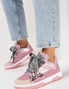  Sneakersi Roz cu Șireturi Decorative și Sclipici Nevesa