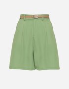 sophyline Pantaloni scurți Elegante Verde cu Vâscoză cu O curea suplimentară cu cataramă Resella