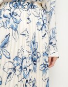 sophyline paris Fustă Alb-Albastră din Viscoză Decorată cu Pliuri și Model Floral Firavia