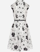 sophyline paris Rochie Neagră din Bumbac Cloș cu Decolteu Petrecut și Curea Zolriza
