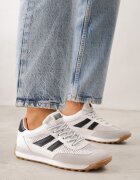 sport Adidași Casual Albi cu inserții din plasă Kassadina