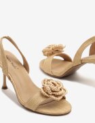 super mode Sandale Bej fără închidere pe toc stiletto cu floare croșetată Valfitia