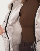 swest Geacă Matlasată Bej cu Croială Lungă cu Șnur în Talie și Glugă Galita