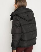 swest Geacă Puffer Neagră Stil Oversize cu Glugă și Aplicație Azirva