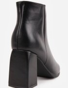 szixth june Botine Negre cu Toc în Stil Clasic Lannevra