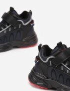 tom.m Pantofi sport bleumarin cu talpă plată cu închidere cu scai Leike