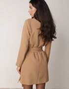 tricot station Rochie Bej închis în stil sacou cu curea și umeri întăriți Etinella