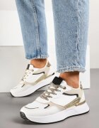 tulipano Adidași Albi Decorați cu inscripție și cu imprimeu leopard Wakkaria